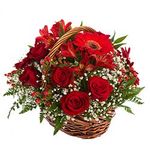 Цветы в корзине с доставкой
