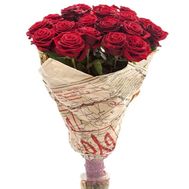 Букет из 19 красных роз
