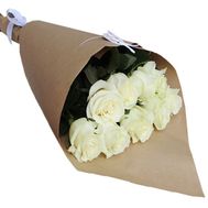 Cascade bouquet of 9 roses