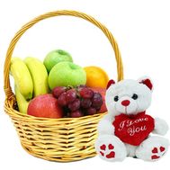 Корзинка фруктов и мишка