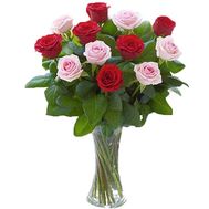 Lovely bouquet of red and pink roses