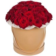 51 червона троянда в коробці