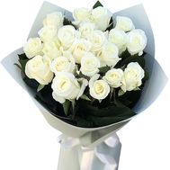 21 white rose in a bouquet