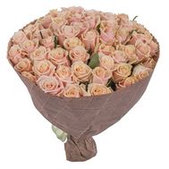 Великий букет кремових троянд