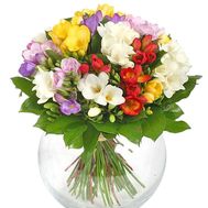 25 фрезий в букете