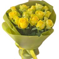 Colorful bouquet of yellow roses