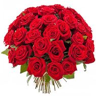 Букет из великолепных красных роз