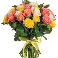 Колоритный букет роз