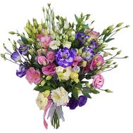 Очаровательный букет из 25 эустом