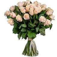 Роскошный букет кремовых роз