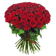 Удивительный букет из красных роз