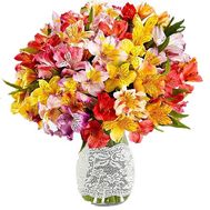 Життєрадісний букет альстромерій