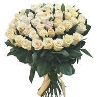 51 короткая кремовая роза