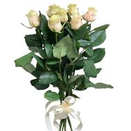 Bouquet of 7 cream roses