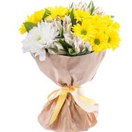 A small bouquet of chrysanthemums and alstromeries