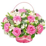 Нежная корзина цветов
