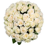 Charming white roses in a bouquet