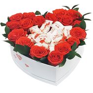 Heart of roses and chocolates Rafaello