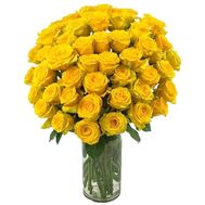 Солнечный букет желтых роз