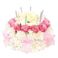 Birthday cake from flowers
