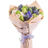 Весняний букет гіацинтів
