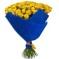 Жовті троянди в оригінальній упаковці