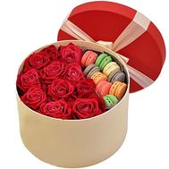 11 red roses with Macarons in a round box