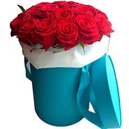 21 червона троянда в шляпній коробці