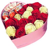 Red and white roses with sweets in a box