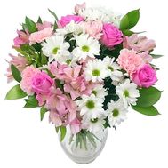 Delicate bouquet for romantic girls