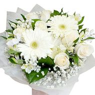 Bouquet of flowers of 7 roses, 3 gerberas, 5 alstromeries and gipsofily