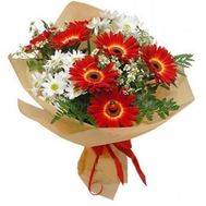Bouquet of 7 gerbera flowers and 2 chrysanthemums with verdure
