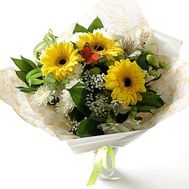 Bouquet of flowers from 3 gerberas, 3 chrysanthemums and 1 alstroemerias