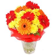 Bouquet of 7 gerberas and 6 chrysanthemums