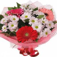 Bouquet of 6 chrysanthemums and 3 gerberas