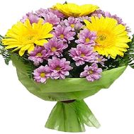 Bouquet of 3 gerberas and 4 chrysanthemums