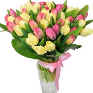 Букет из 45 тюльпанов