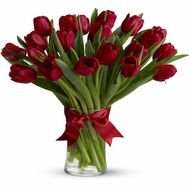 Букет из 21 красных тюльпанов
