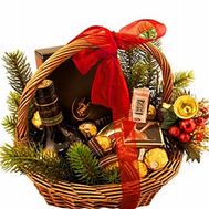 Подарунковий новорічий кошик