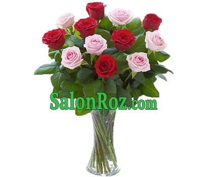 Lovely bouquet of red and pink roses Lovely bouquet of red and pink roses