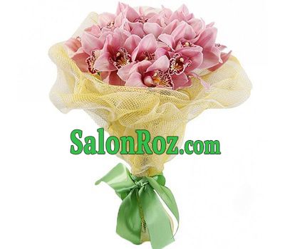 Delicate bouquet of orchids Delicate bouquet of orchids