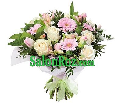 A romantic bouquet of flowers A romantic bouquet of flowers