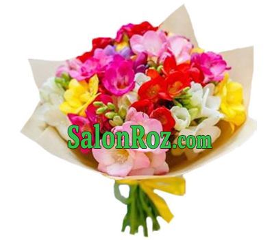 A charming bouquet of freesias A charming bouquet of freesias