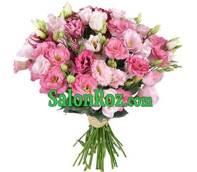 Beautiful lisianthus in a bouquet Beautiful lisianthus in a bouquet