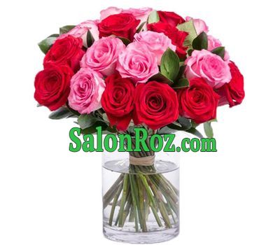 Lovely bouquet of red and pink roses Lovely bouquet of red and pink roses