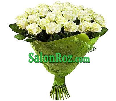 Luxurious bouquet of white roses Luxurious bouquet of white roses