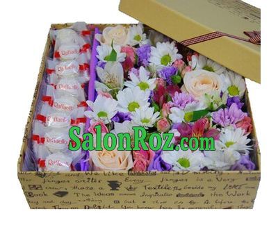Composition of flowers in box with Raffaello Composition of flowers in box with Raffaello