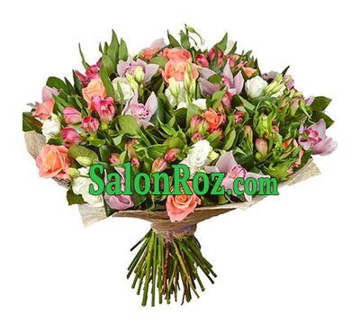 Chic bouquet of orchids and eustomams Chic bouquet of orchids and eustomams