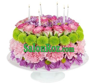 Cake of fresh flowers Cake of fresh flowers