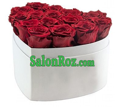 15 red roses in the box heart 15 red roses in the box heart